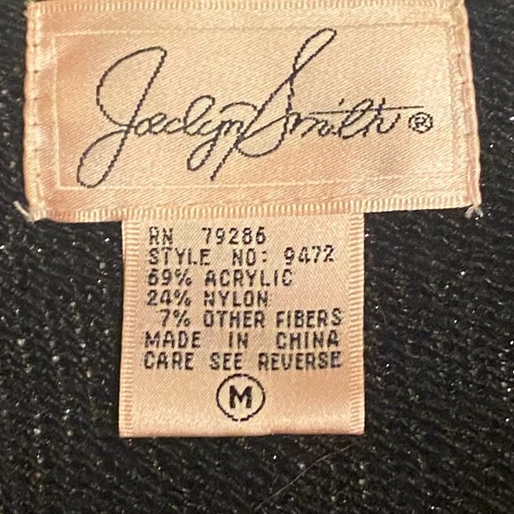 Joeclyn Smith Pull Over Sweater - Picture 6 of 6